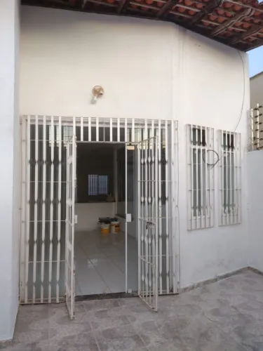 Casa para alugar ou vender no Jardim Turu