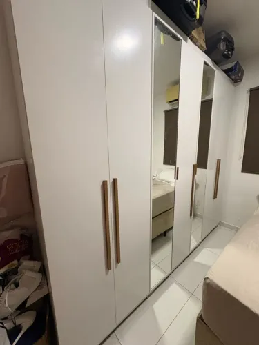 Guarda-roupa casal 7 portas