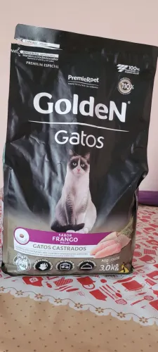 Ração golden gatos castrados