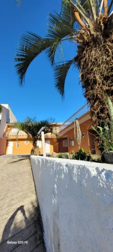 Casa no PILARZINHO com 200m²