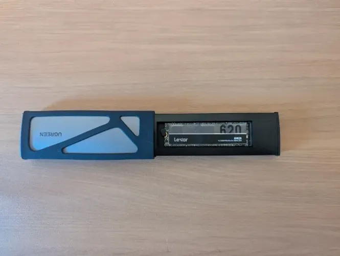 SSD Lexar 512GB NVMe + Case UGREEN Portátil - Completo