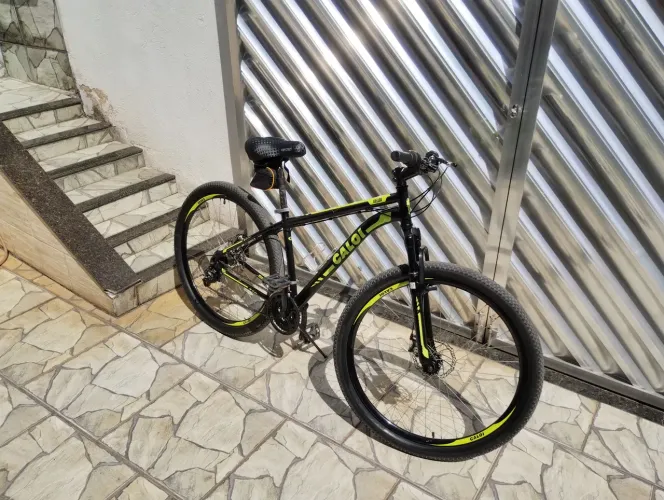 Bicicleta Caloi aro 29 em perfeito estado