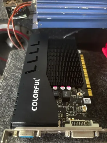 placa de video gt 710 1gb 100%