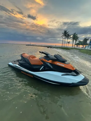 Jet ski seadoo 155 gtx