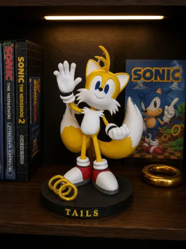 Boneco do Tails Sonic Colecionável 24,5 cm com base