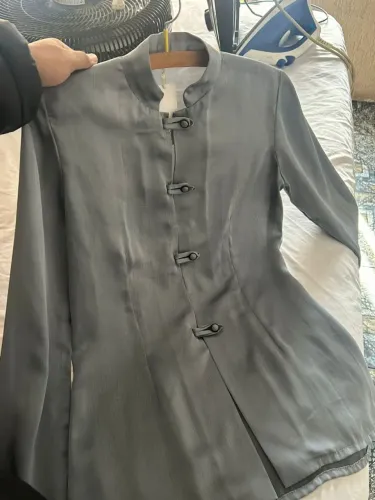 Blusa de tecido fino