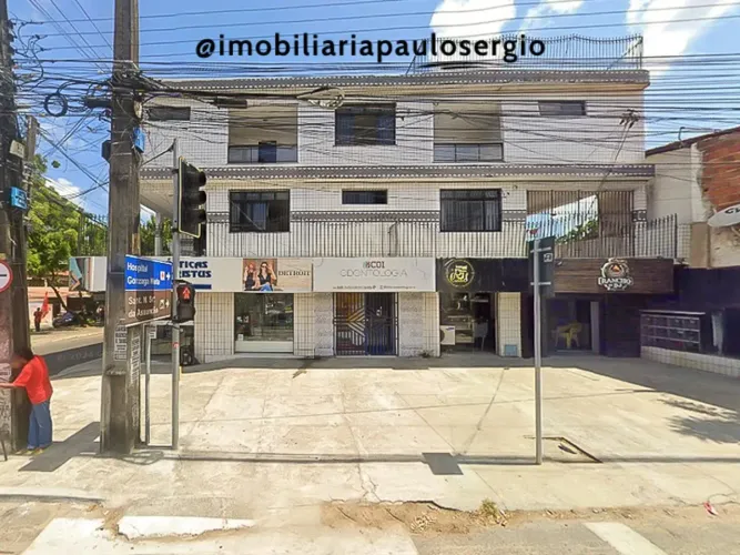 Quintino Cunha  Loja de 64m²  Sem Garagem