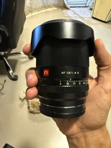 Lente Viltrox 13mm 1.4