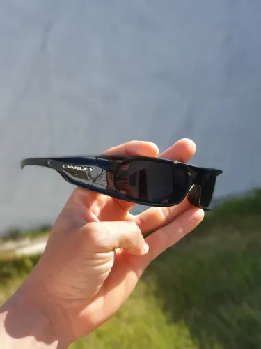 Oculos oakley