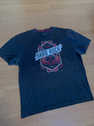Camiseta Hard Rock