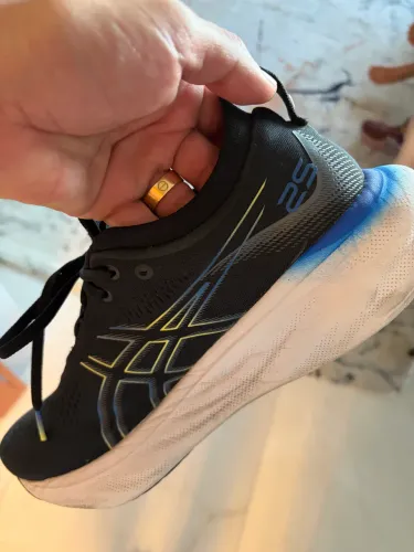 Tênis Asics Gel Nimbus 25