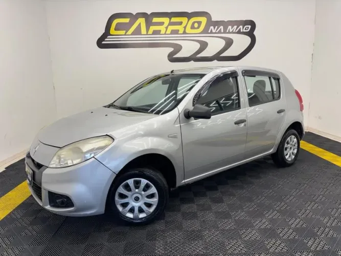 Renault Sandero Authentique Hi-flex 1.0 16V 5P 2013