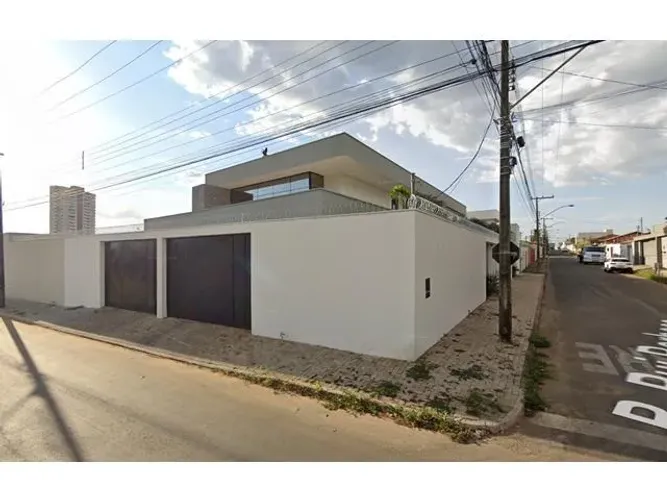 CASA RESIDENCIAL em ARAGUAÍNA - TO, JARDIM SANTA HELENA