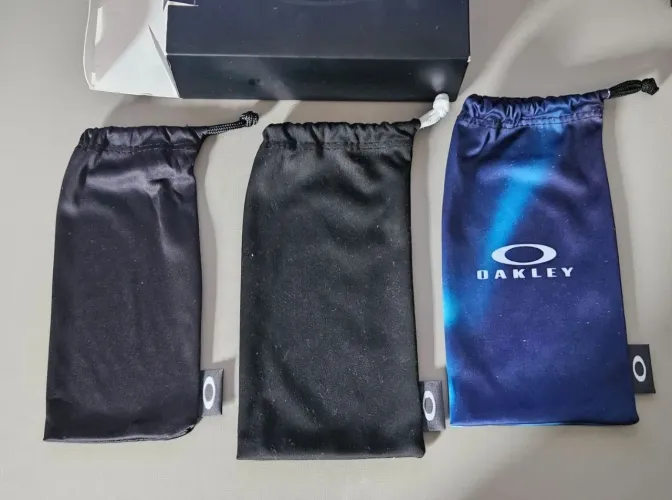 3 bags originais da oakley para óculos 