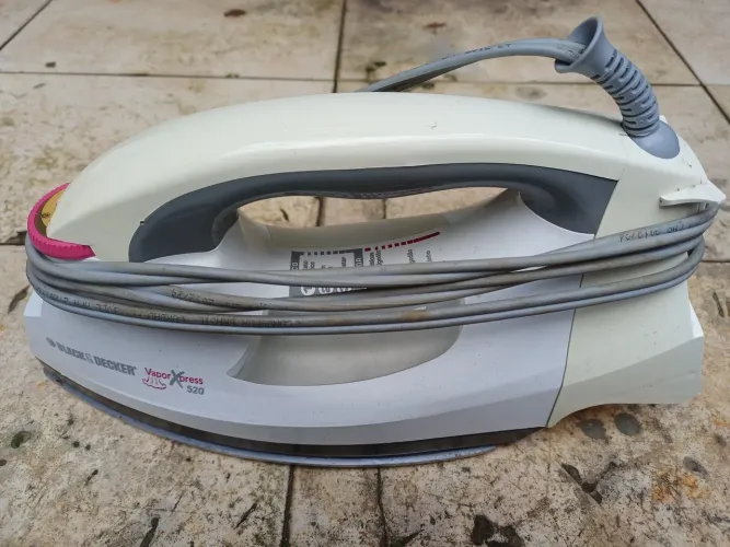 Ferro elétrico Black & Decker
