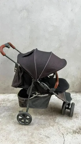 Carrinho de Bebê - 3 rodas - Travel System - ABC Design - Moving Light