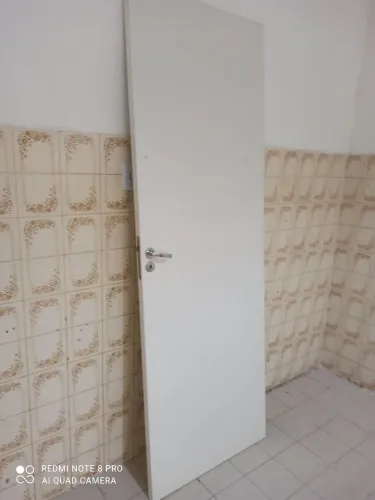 Folha de porta para quarto. 210. Por 75 CMT 