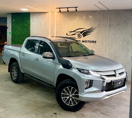 Mitsubishi L200 Triton Sport HPE 2.4 CD Diesel Aut. 2024