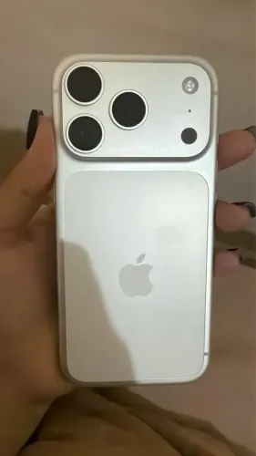 iPhone 17 pro 256gb