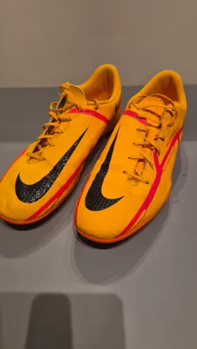 Chuteira de campo Nike phanton gt2 club
