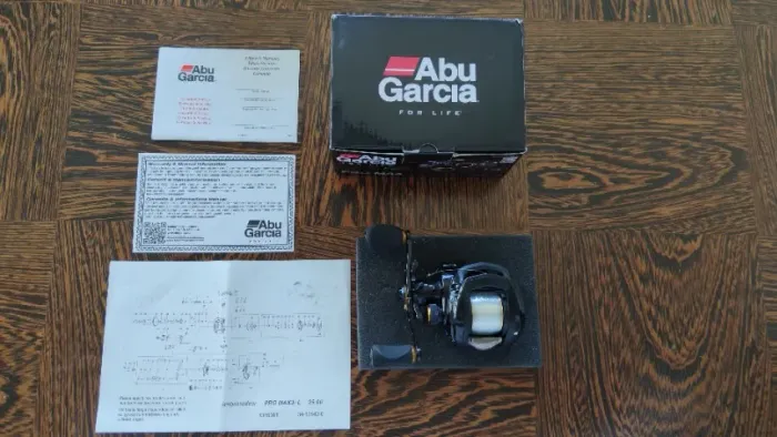 Carretilha Abu Garcia Pro Max3 esquerda Melhorada + Acessórios