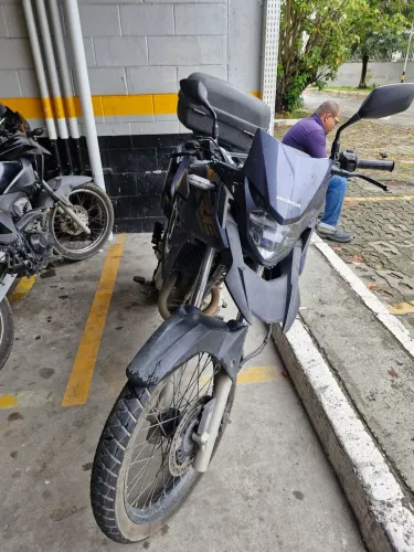Vendo xre 300