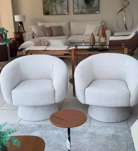 2 poltronas Dunelli 
