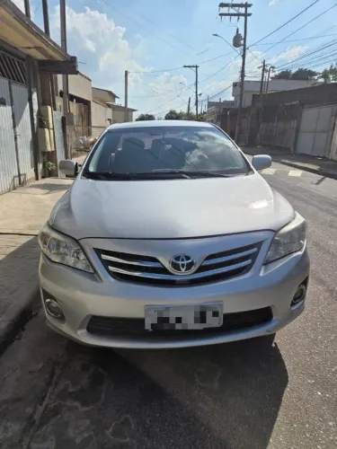 Toyota Corolla GLI 1.8 Flex 16V Aut. 2012
