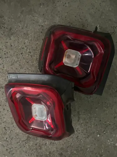 Par de lanternas de renegade de led 
