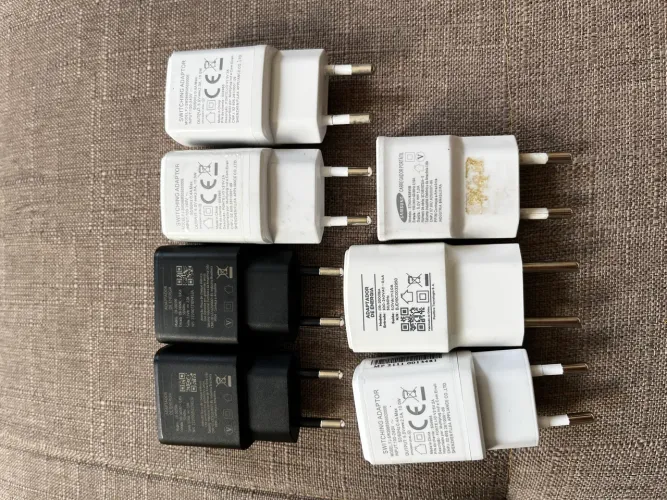 Fontes-Plugs de carregadores de celular antigos , lote com 6 unidades
