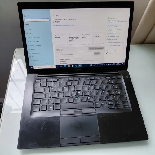 Notebook DELL, I5-7300, memoria de 8g e SSD 240g