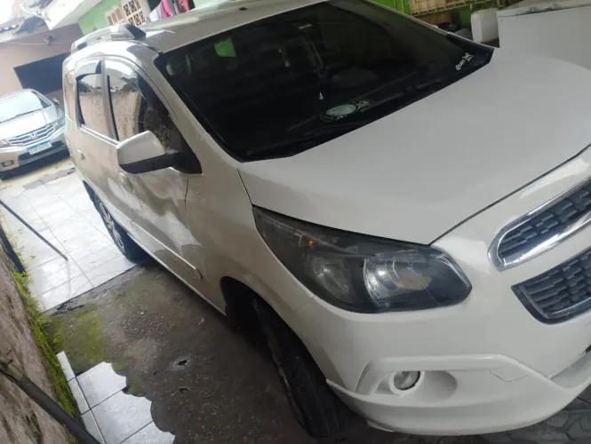 Chevrolet Spin LT 1.8 8V Econo.flex 5P Mec. 2016
