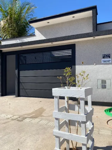 Casa com 3 quartos sendo 1 suite com lindo Closet, proximo ao Jardim Novo Mundo Goiania Go