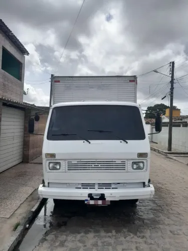 Caminhão 3/4" baú