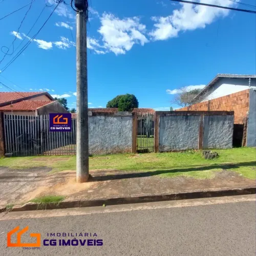 Térrea para venda tem 120 metros quadrados com 3 quartos em Jardim Montevidéu - Campo Gran