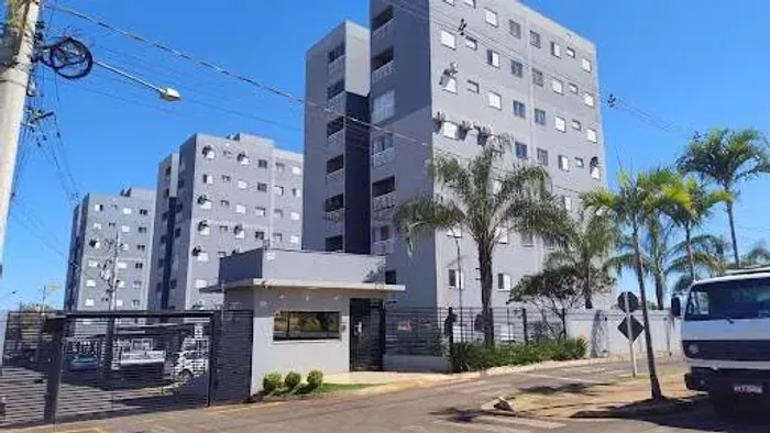 Apto no bairro Cidade Morena, Villas de Paloma por R$250 mil.