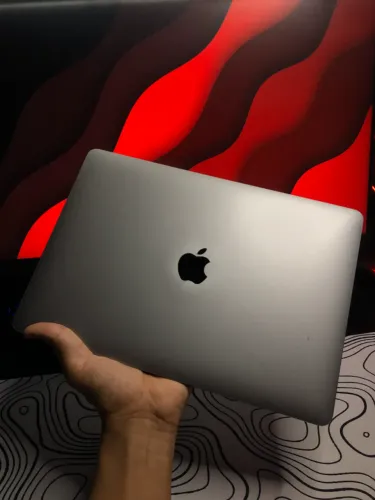 MacBook Pro 2017 Modelo A1708 Intel i5 ssd 256gb 8gb ram