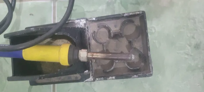 Máquina de solda de bancada