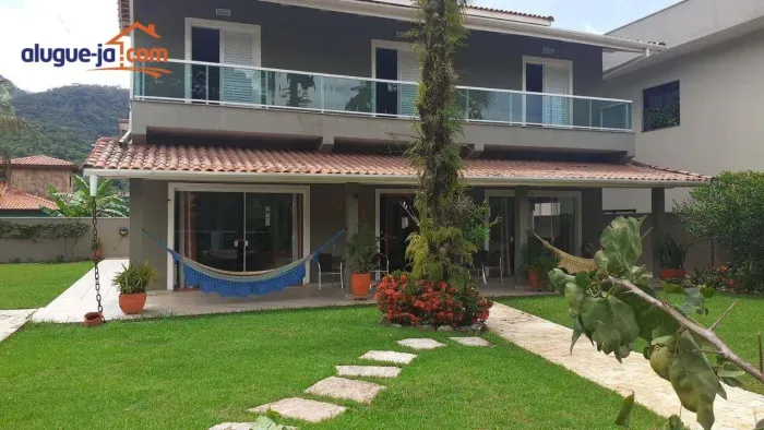 Casa com 4 dormitórios à venda, 300 m² por R$ 2.980.000 - Horto Florestal - Ubatuba/SP