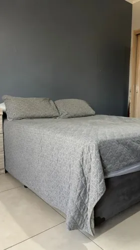 Cama Box Casal + Colchão Espuma D45 (Extra Firme) - Super Conservada