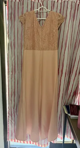 Vestido de Festa Nude Rosé Tamanho M - Com Bojo e Fenda