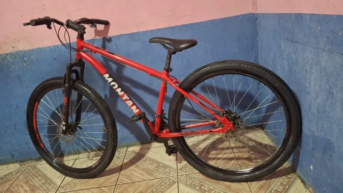 Bicicleta Caloi Montana freios a disco aro 29 top faço entrega grátis