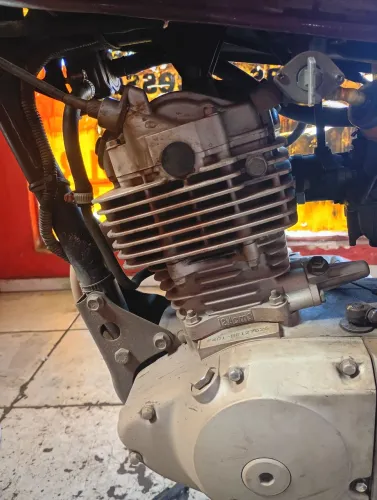 Vendo o truder 125 06/07
