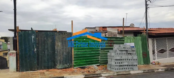 Sobrados Novos em Construção 2 e 3 Quartos com 2 Vagas Cipava, Osasco