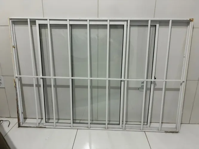 Janela de alumínio