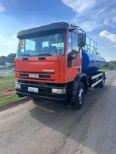 IVECO/ECTECTOR 170E22N 4X2 TANQUE-ANO 2009