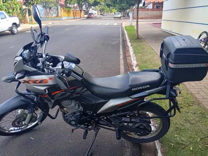 XRE 190 Adventure! Troco por moto de maior valor!