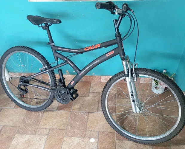 Bicicleta Caloi Andes aro 26, 21 marchas
