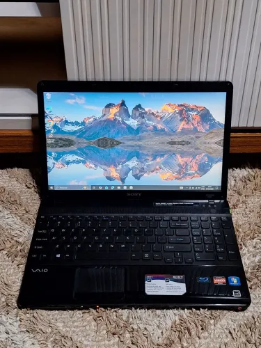 Notebook Sony Vaio - Tela Grande de 15,6 Polegadas - Tudo Funcionando