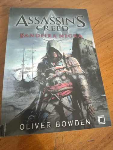 Livro assassins Creed - bandeira negra